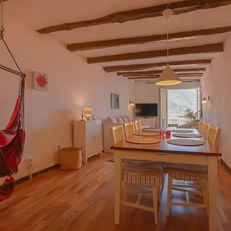 Appartamento 'la Belle Vue Mer' Cozy Appartement, Centre, Mentone