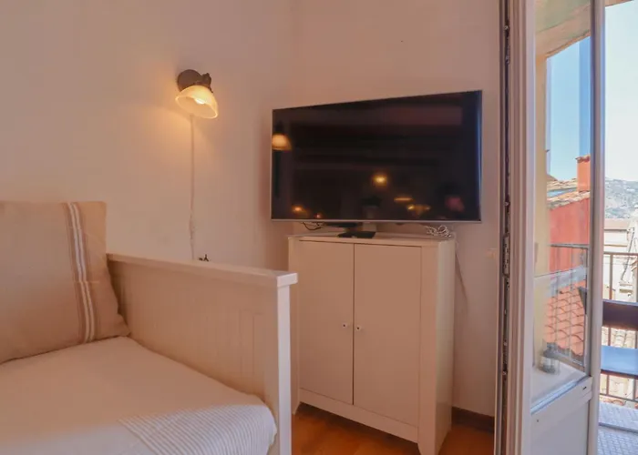 Апартаменты 'la Belle Vue Mer' Cozy Appartement, Centre, Ментона